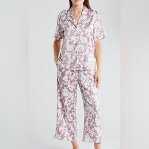 Nordstrom NWT Satin Capri Pajama pants ONLY size M in purple peace camo
